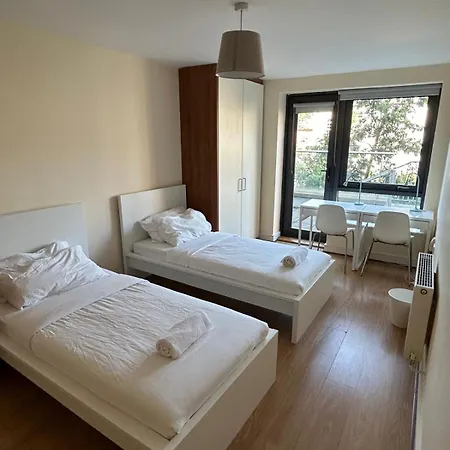 004 Spacious 3 Bed In Centre Dublino